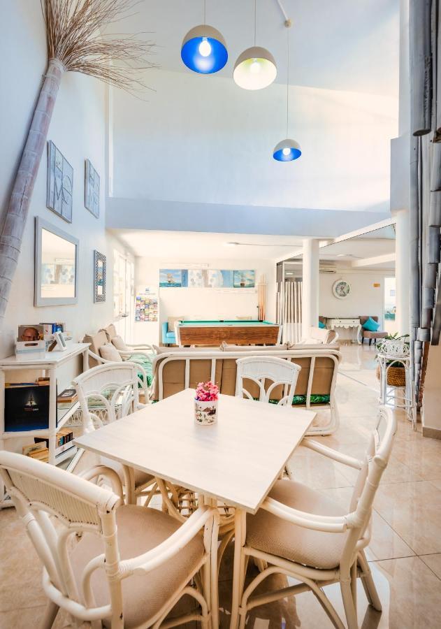 Alper Apartments Mallorca Palmanova Eksteriør bilde