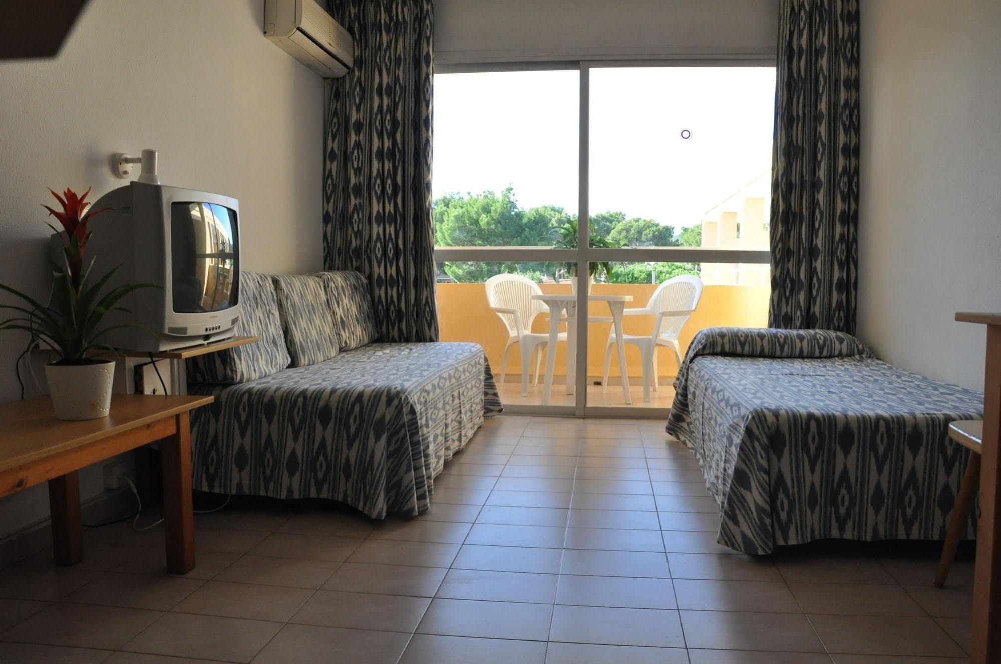 Alper Apartments Mallorca Palmanova Eksteriør bilde